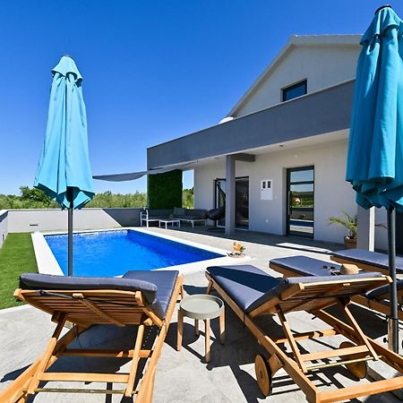Luxurious Villa Natali Pridraga Екстериор снимка