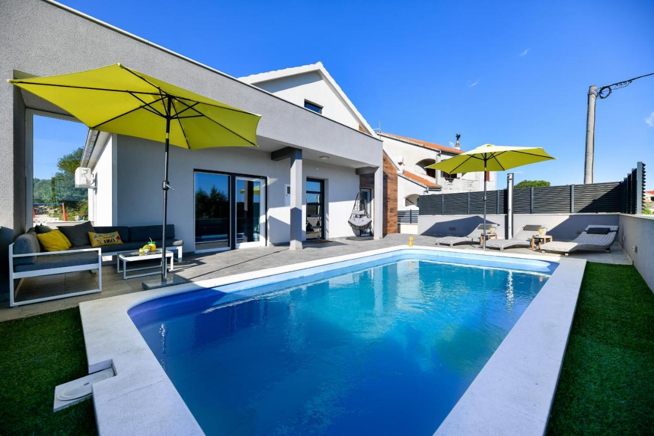 Luxurious Villa Natali Pridraga Екстериор снимка