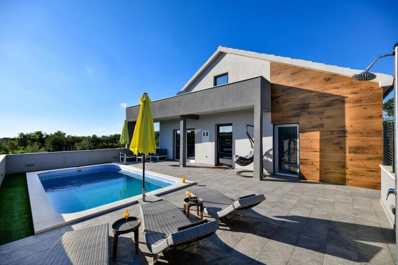 Luxurious Villa Natali Pridraga Екстериор снимка