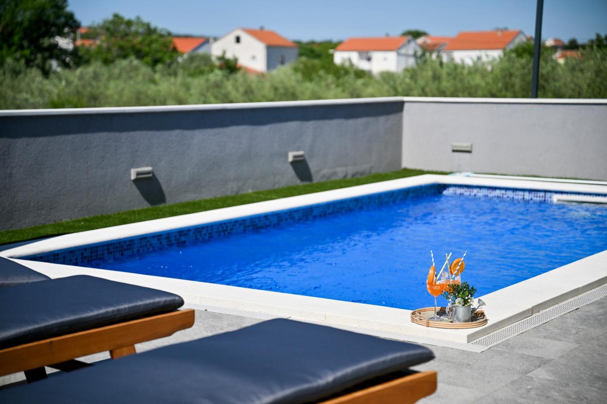 Luxurious Villa Natali Pridraga Екстериор снимка